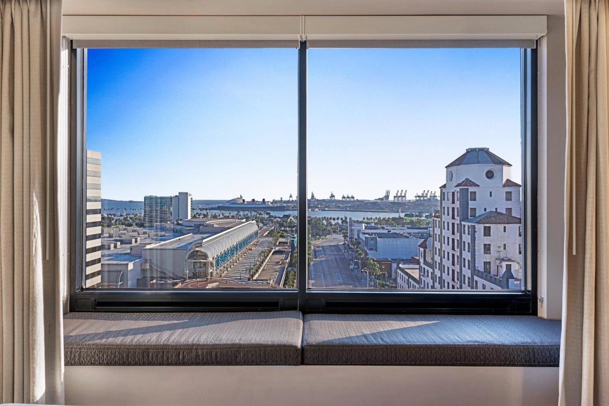 Marriott Long Beach Downtown Exteriör bild